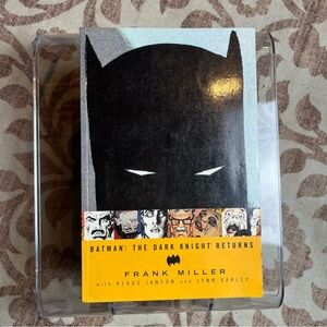 Batman: The Dark Knight Returns Graphic Novel